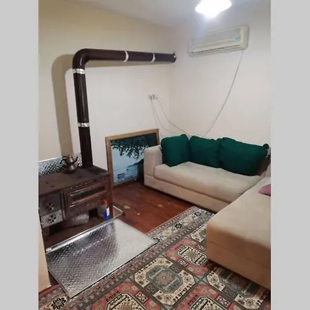 فيلة Sapanca Golune Sifir Mustakil Bahceli Ev