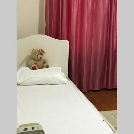 Sapanca Golune Sifir Mustakil Bahceli Ev